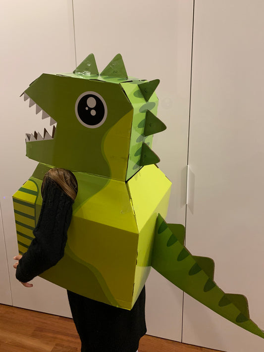 Disfraz de cartón dinosaurio